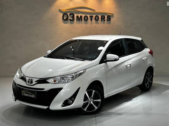 TOYOTA YARIS 1.5 16V FLEX XS MULTIDRIVE TOYOTA YARIS 1.5 16V FLEX XS MULTIDRIVE